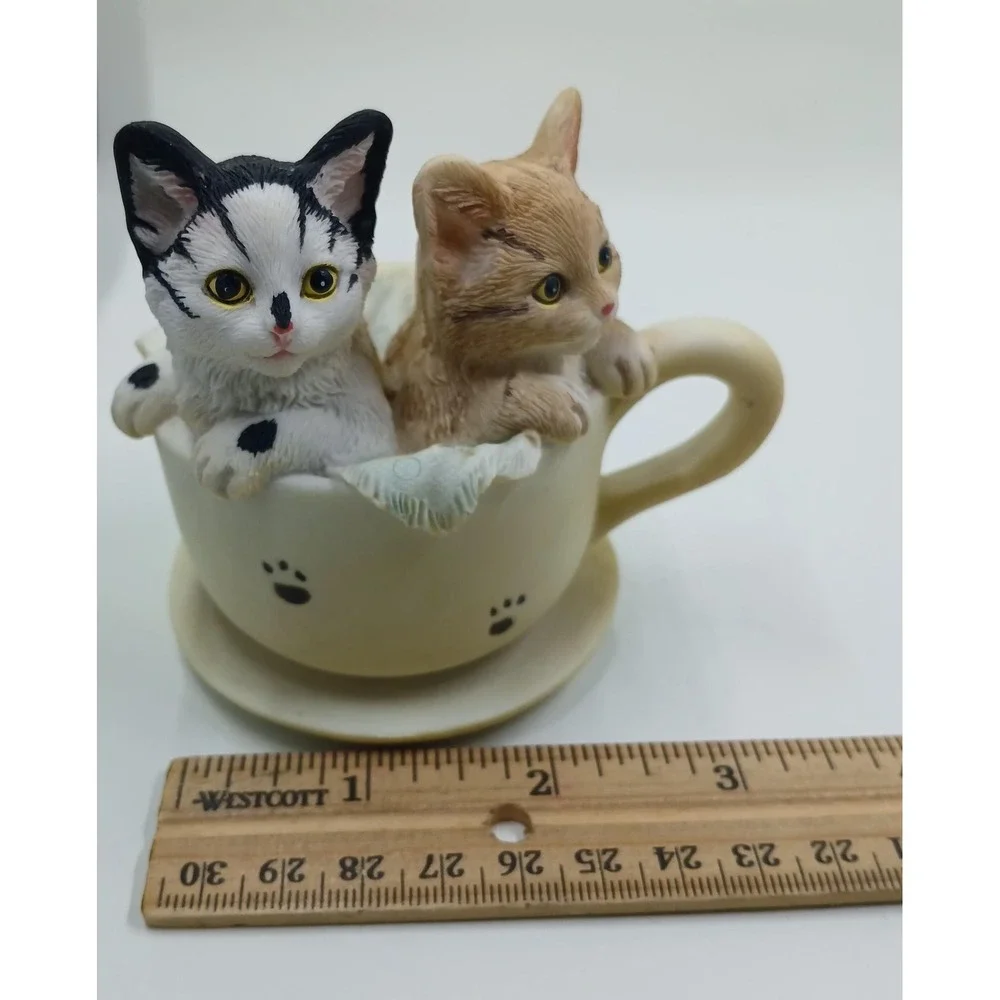 Delton Products Kittens in Teacup Figurine Resin Cat Paw Prints Home Decor Small